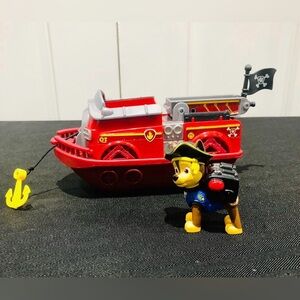 Paw Patrol Pirate Pup Action marshall Vehicle and Rare Figure